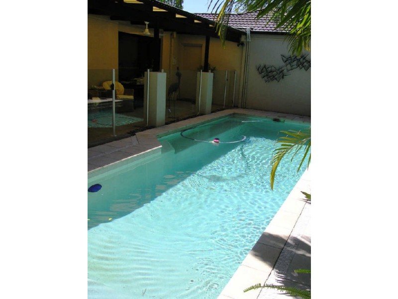 16 Dun Street, Tewantin QLD 4565