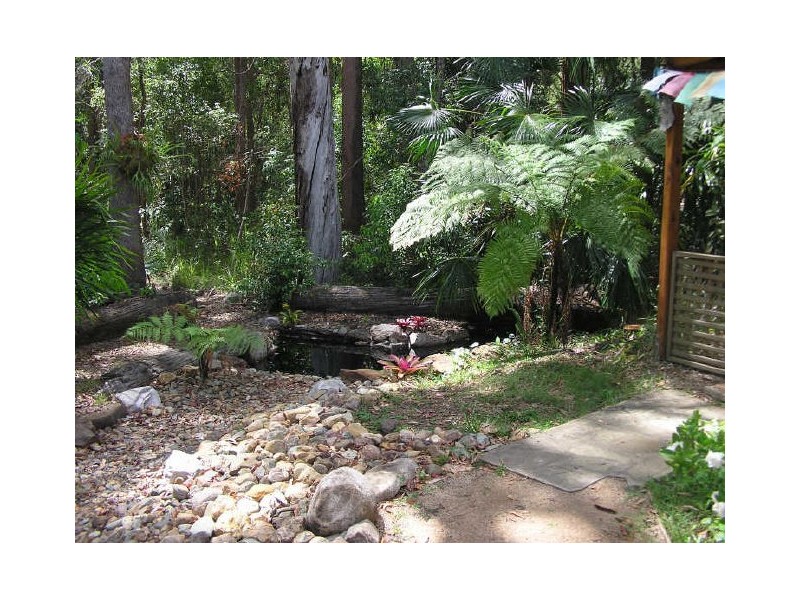 32 McIntyre’s Lane, Tinbeerwah QLD 4563