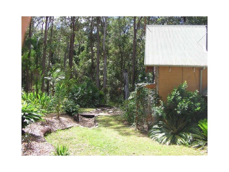 32 McIntyre’s Lane, Tinbeerwah QLD 4563