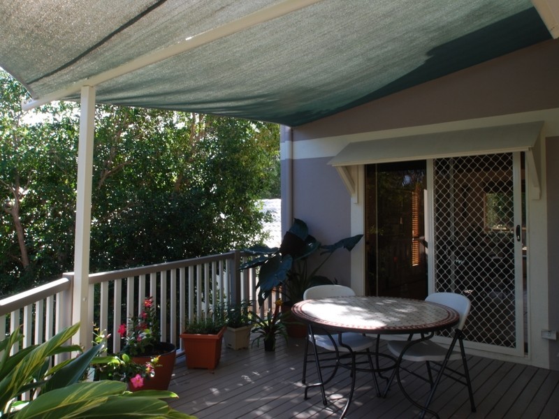 17 Boxsell Rs, Sunrise Beach QLD 4567