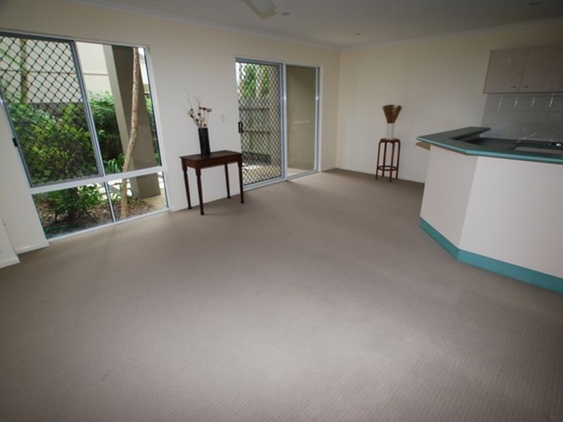 27/18-20 Lake Weyba Dr, Noosaville QLD 4566