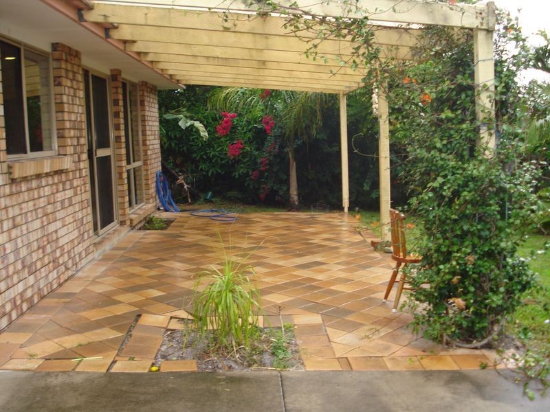 32 Victory Cr, Sunrise Beach QLD 4567