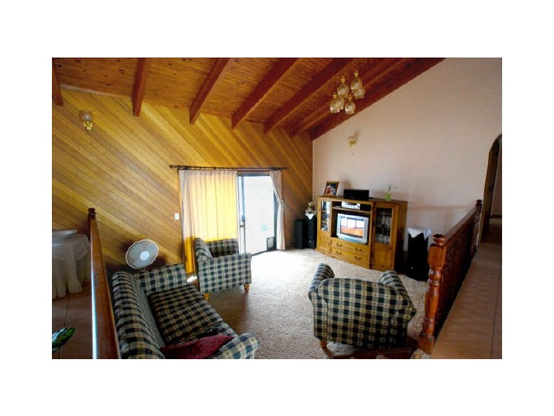 7 Gleneagles Dr, Tewantin QLD 4565