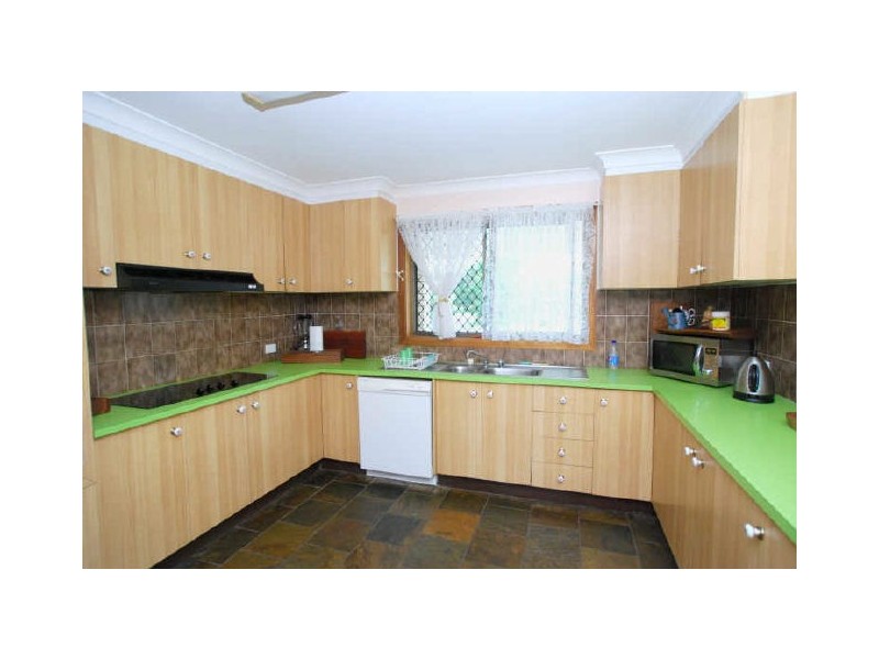 7 Gleneagles Dr, Tewantin QLD 4565