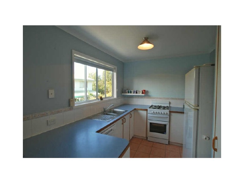 2/78 Southern Cross Pd, Sunrise Beach QLD 4567