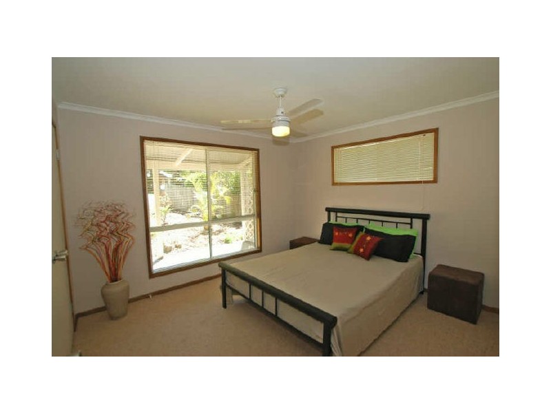 8 Fyne Ct, Tewantin QLD 4565