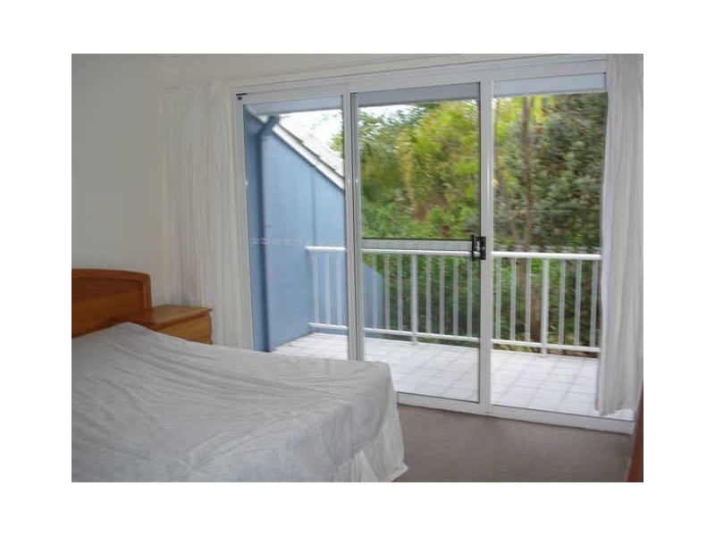 Sunrise Beach QLD 4567