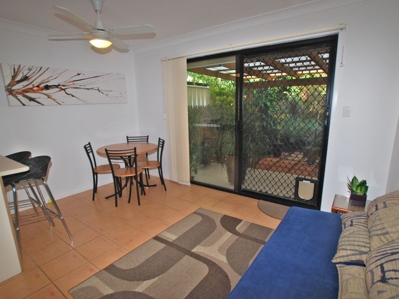 8/34 Bushlands Dr, Noosaville QLD 4566