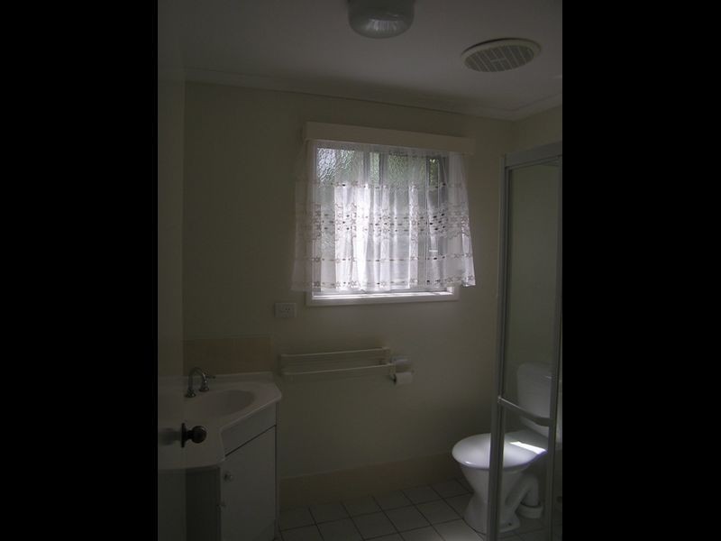 5 Lunar Cr, Noosa Heads QLD 4567