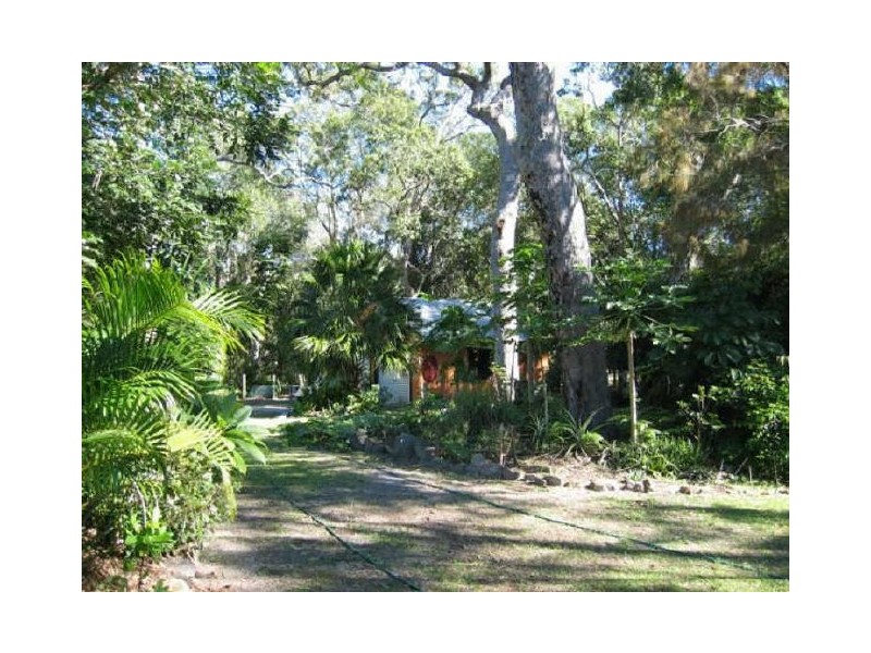 L6 Paperbark Tr, North Shore QLD 4565