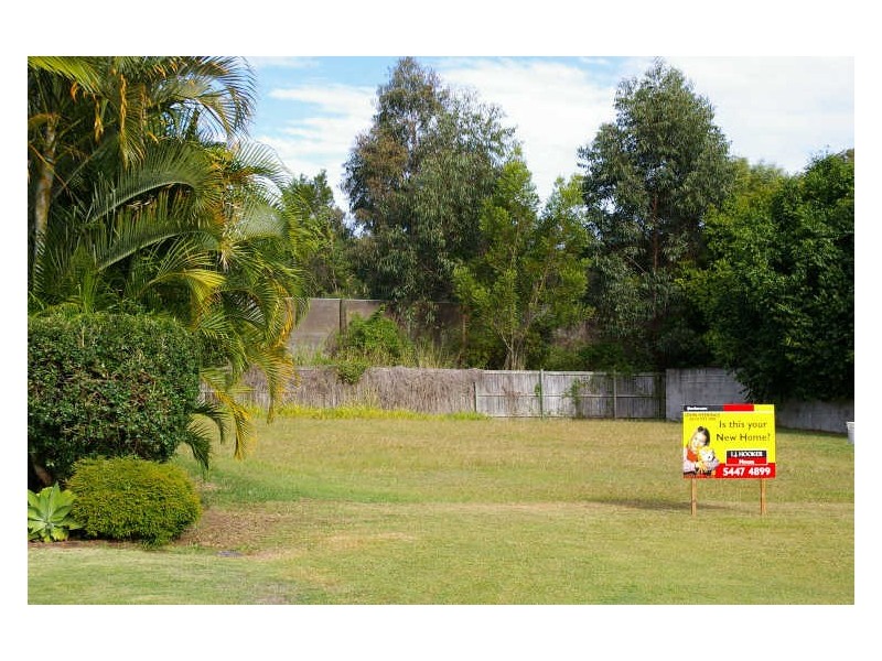 11 Sternlight St, Noosaville QLD 4566