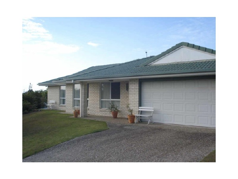 1 Maheno Ct, Sunrise Beach QLD 4567