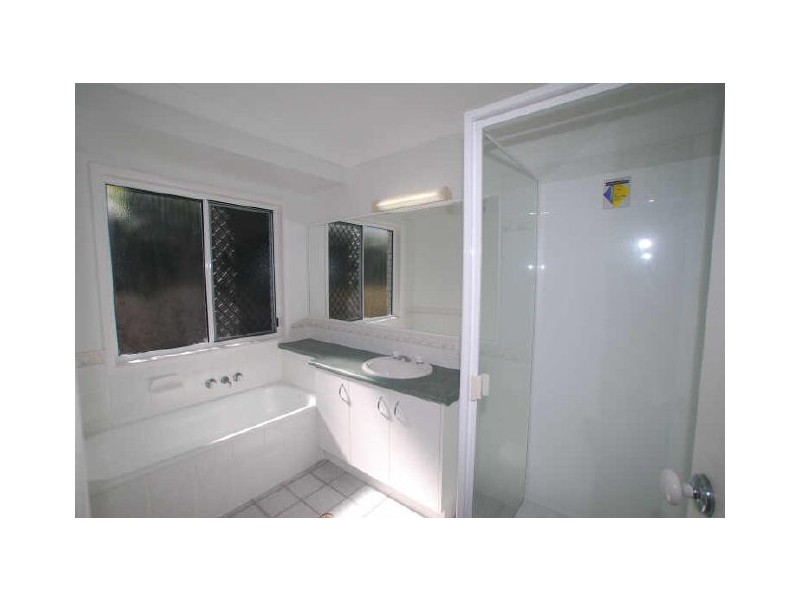 1 Maheno Ct, Sunrise Beach QLD 4567