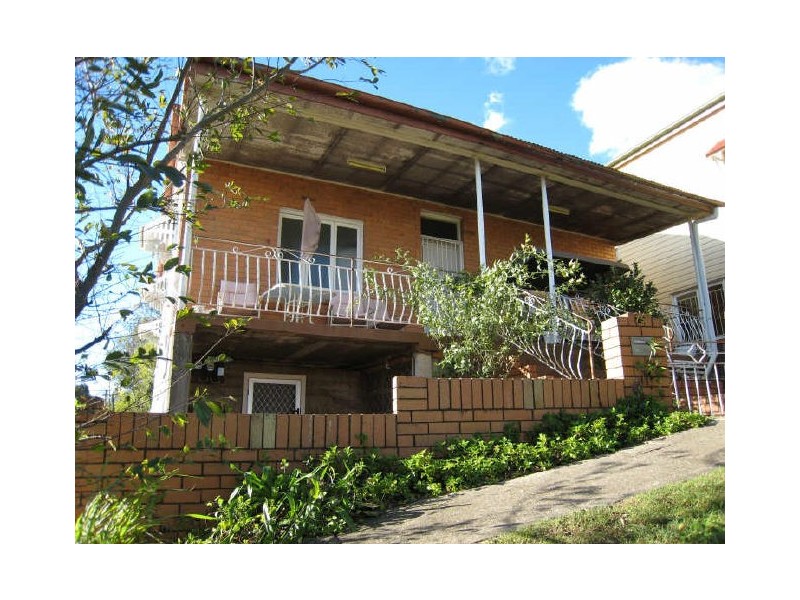 75 Cairns Terrace, Red Hill QLD 4059