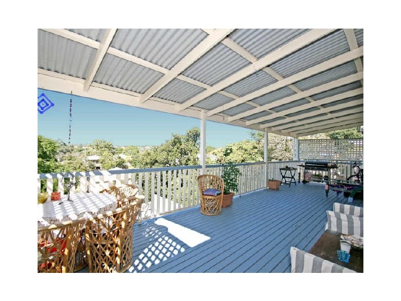 326 Waterworks Road, Ashgrove QLD 4060