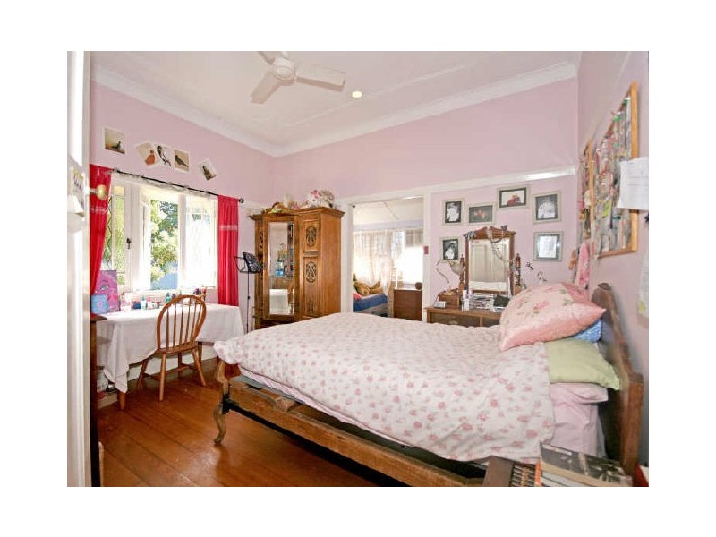 326 Waterworks Road, Ashgrove QLD 4060