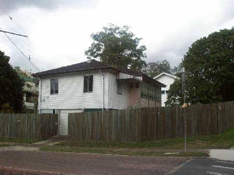 55 Chiswick Road, Bardon QLD 4065