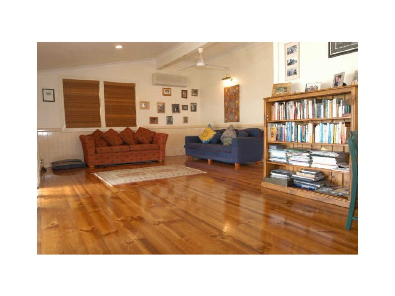 18 Susan Street, Red Hill QLD 4059