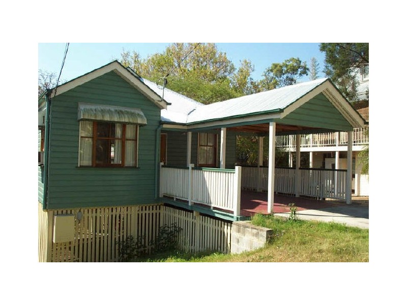 8 Storie Street, Red Hill QLD 4059