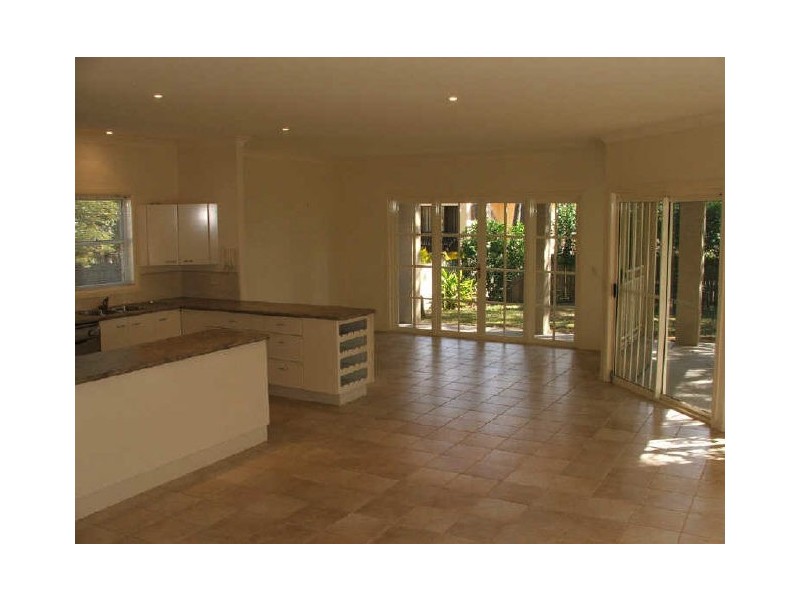 39 Dalmore St, Ashgrove QLD 4060