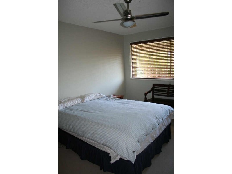 2/10 Wight Street, Milton QLD 4064