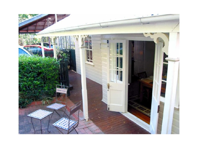 36 Balmain Terrace, Red Hill QLD 4059