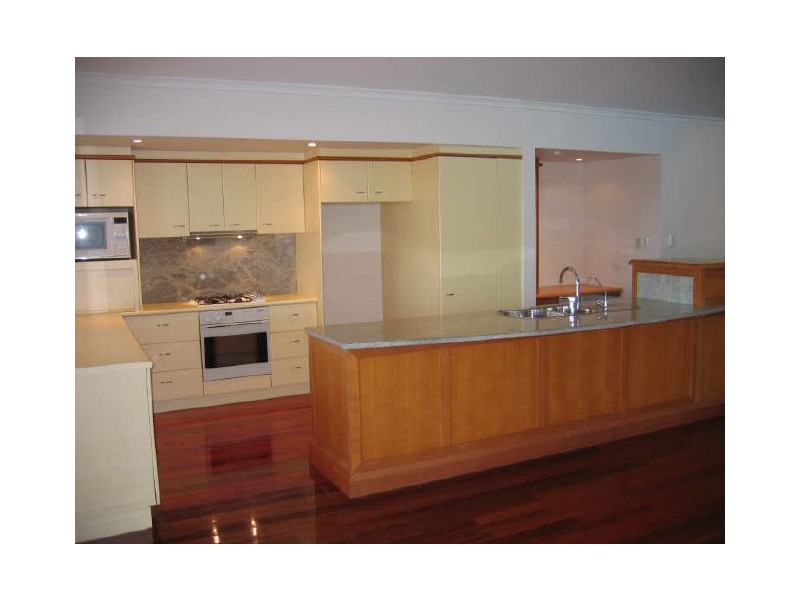 56A Crescent Road, Hamilton QLD 4007