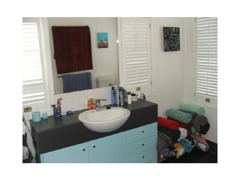 15 Ella Street, Red Hill QLD 4059