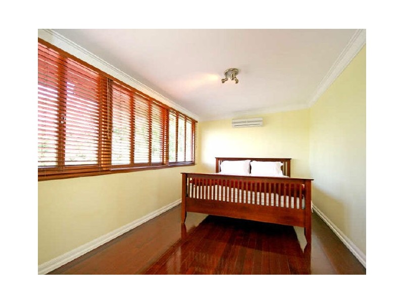 63 Boundary Road, Bardon QLD 4065