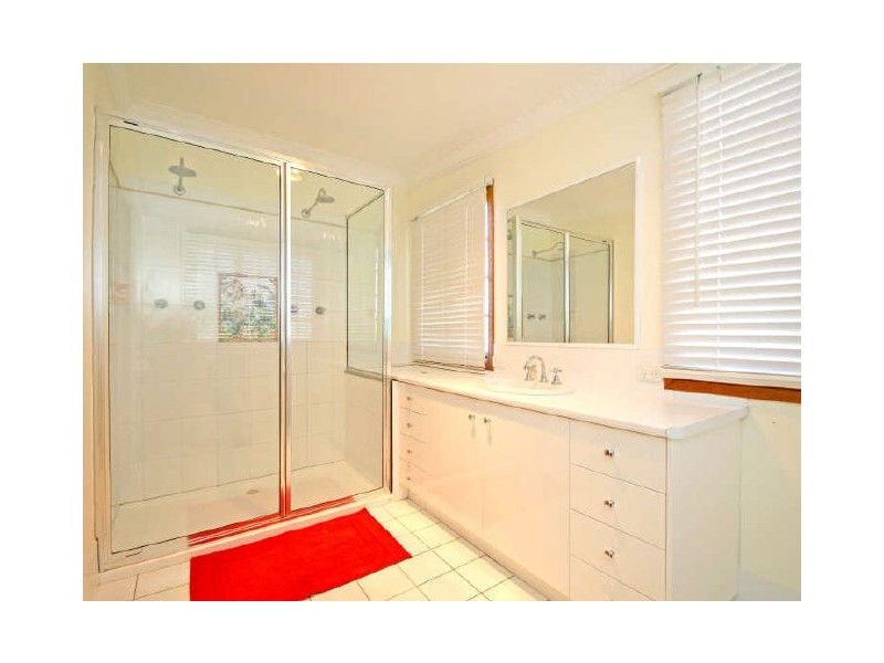63 Boundary Road, Bardon QLD 4065