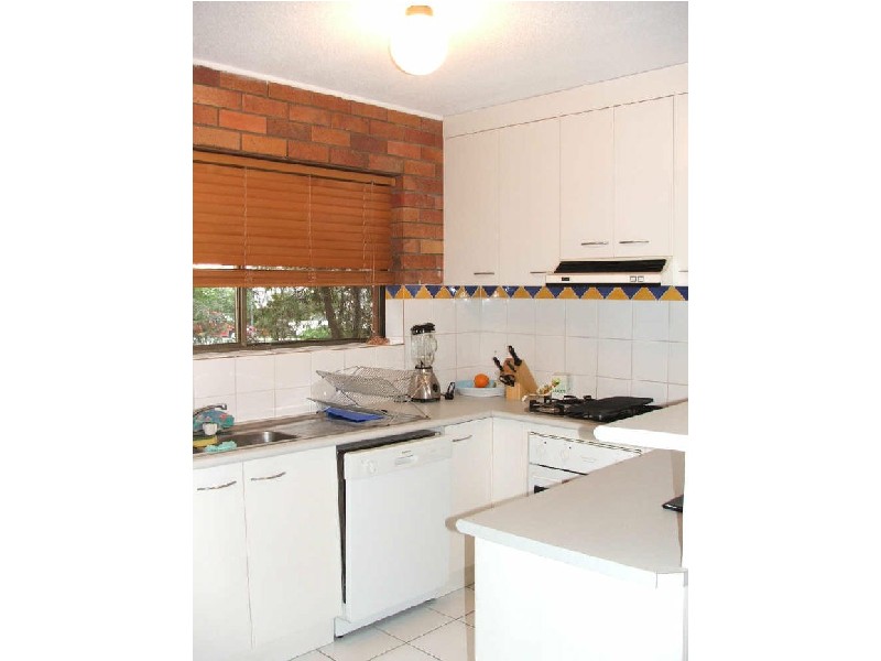 2/302 Given Terrace, Paddington QLD 4064