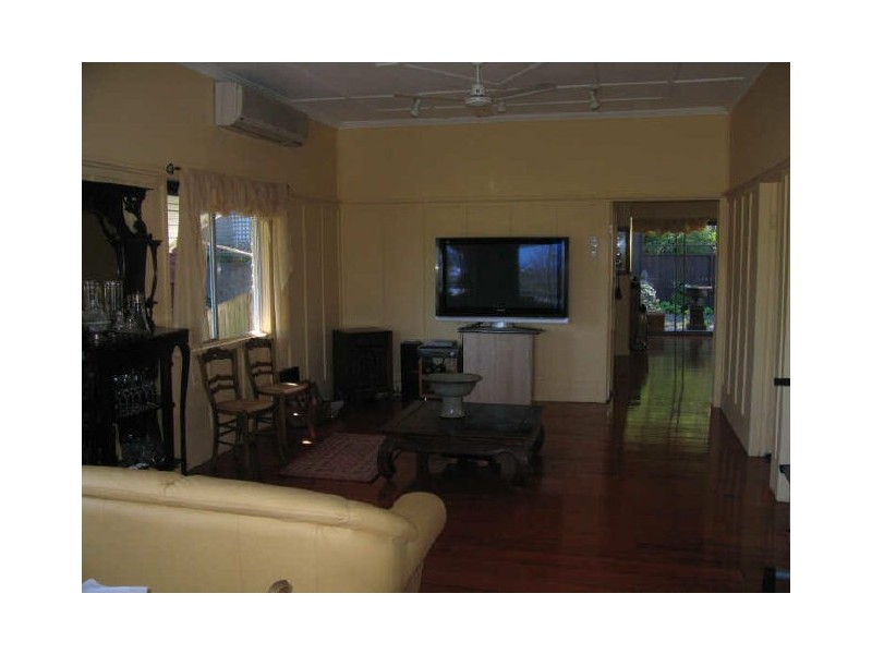 16 Zig Zag Street, Red Hill QLD 4059