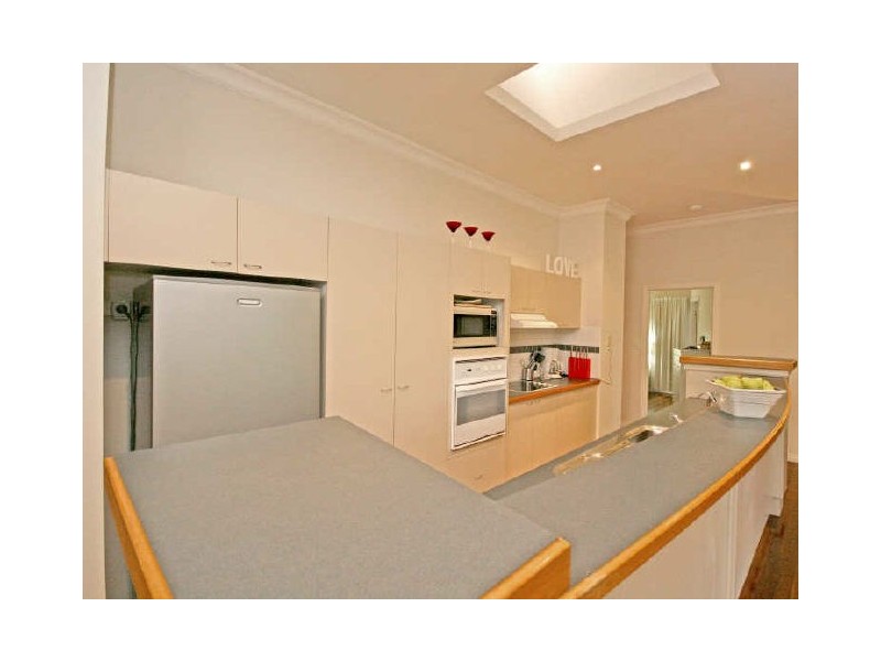 9 Grand Parade, Ashgrove QLD 4060