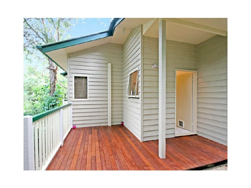 9 Grand Parade, Ashgrove QLD 4060