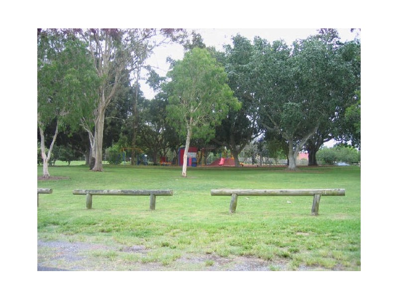 23 Empress Terrace, Bardon QLD 4065