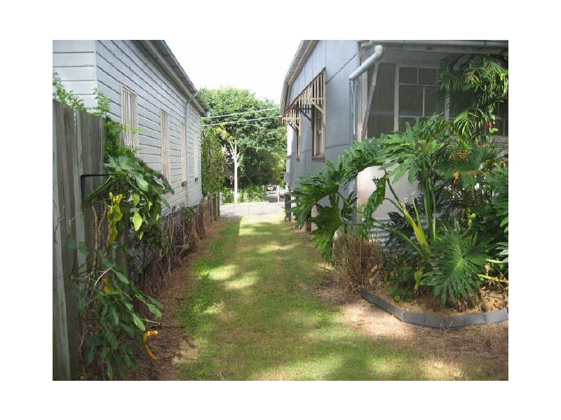 13 Harding Street, Auchenflower QLD 4066
