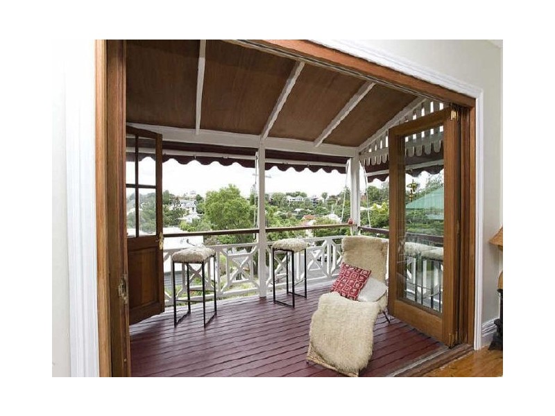9 Zig Zag Street, Red Hill QLD 4059