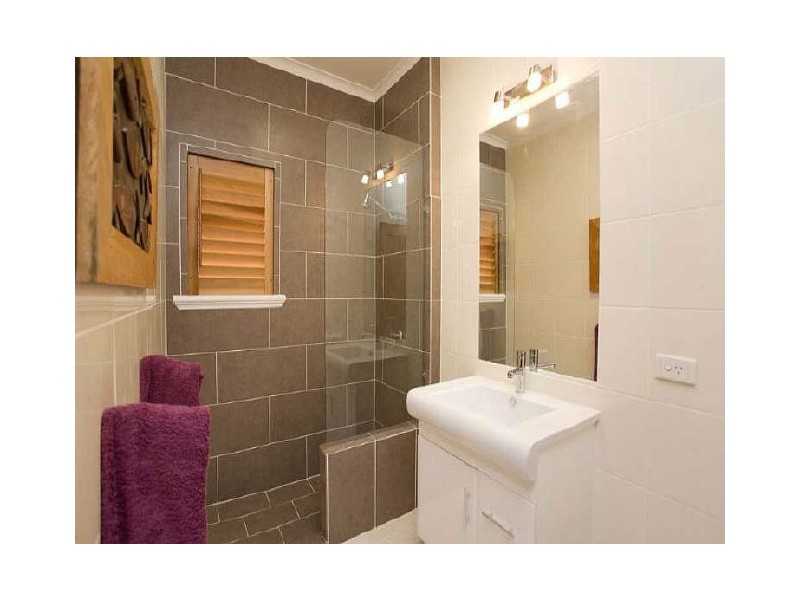 9 Zig Zag Street, Red Hill QLD 4059