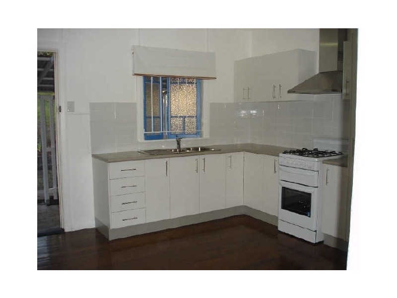 29 Lizzie Street, Bardon QLD 4065