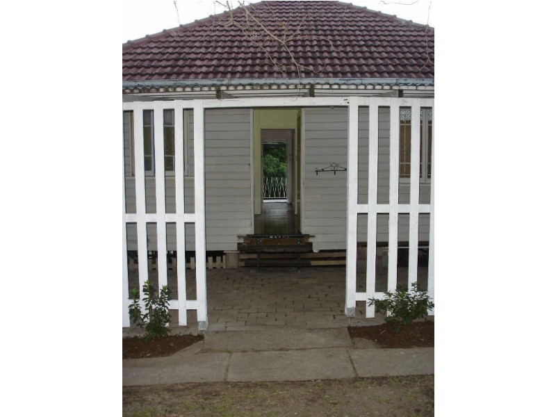 29 Lizzie Street, Bardon QLD 4065