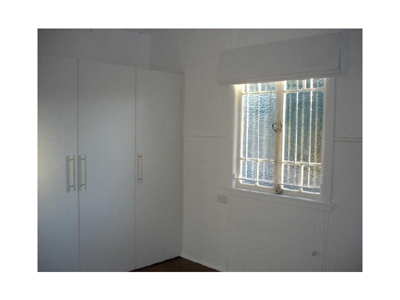 29 Lizzie Street, Bardon QLD 4065