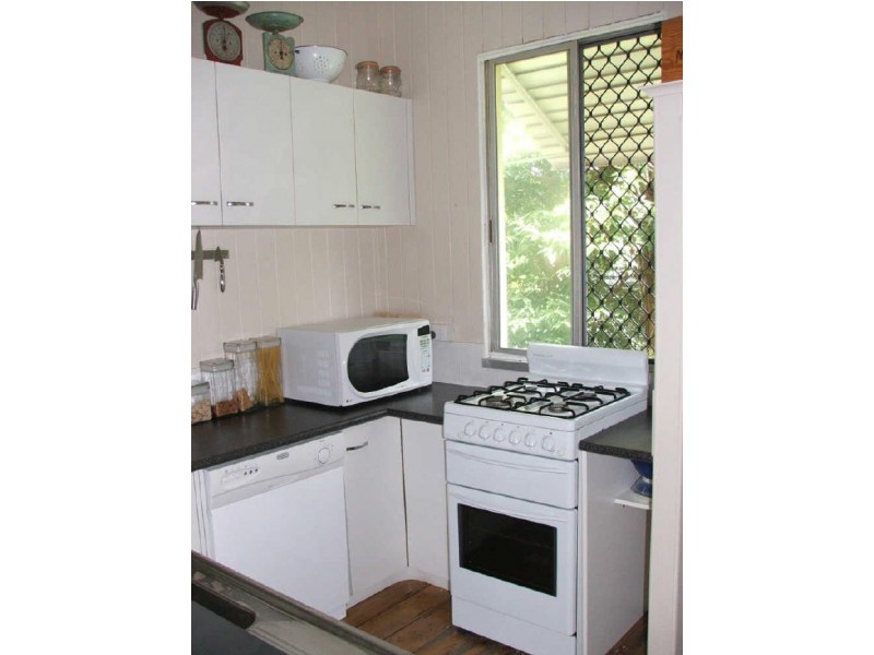 21 Blaxand Street, Milton QLD 4064