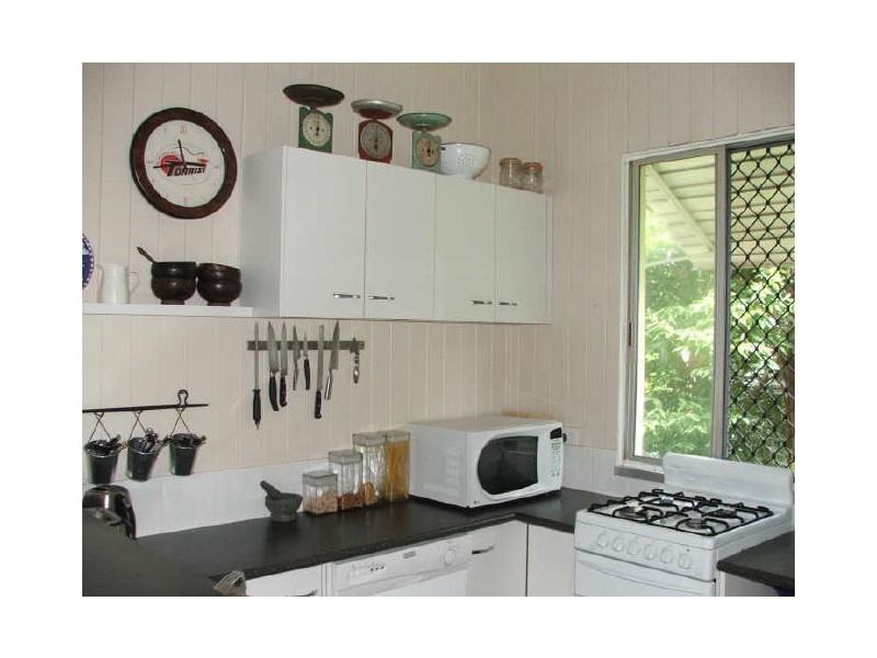 21 Blaxand Street, Milton QLD 4064