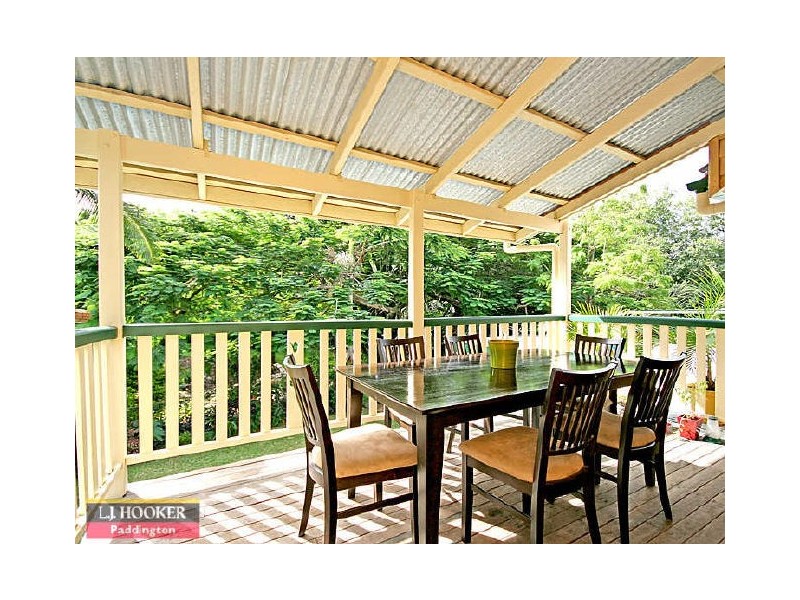 37 Elimatta Drive, Ashgrove QLD 4060