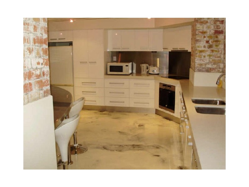 360b Enoggera Rd, Newmarket QLD 4051