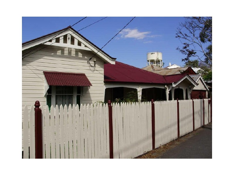 37 Macgregor Terrace, Bardon QLD 4065