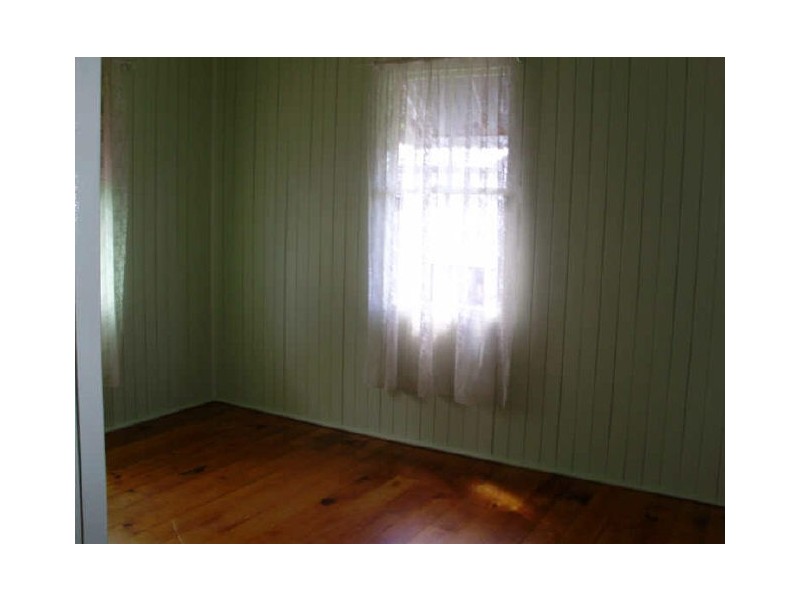 37 Macgregor Terrace, Bardon QLD 4065