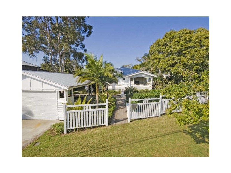 73 McLean Parade, Ashgrove QLD 4060