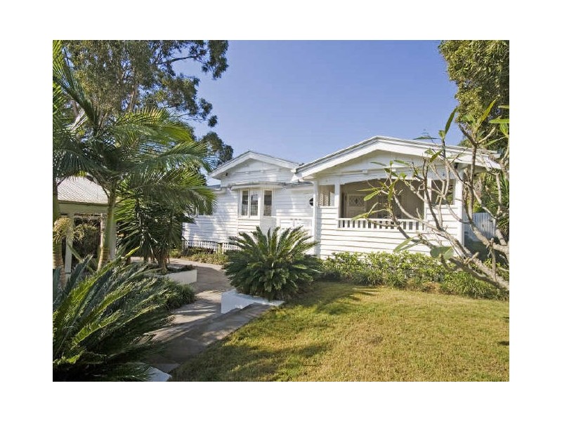 73 McLean Parade, Ashgrove QLD 4060