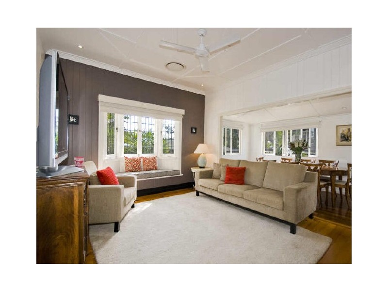 73 McLean Parade, Ashgrove QLD 4060